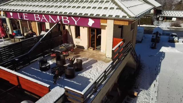 Ferienwohnung Le Logis De Bamby Ancelle Exterior foto